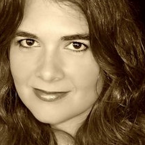 Meet your Posher, Audrey - Picture 1 of 1